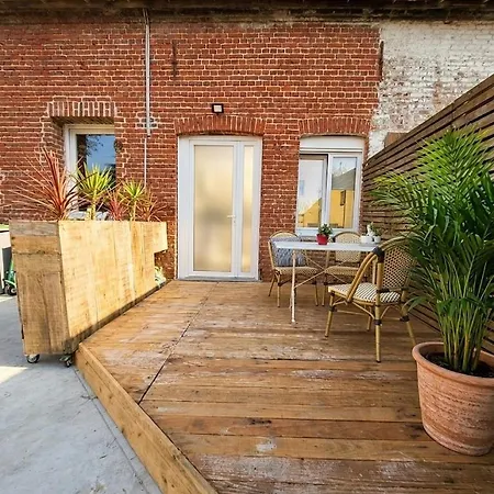 Appartement Parking Securise & Couvert En B